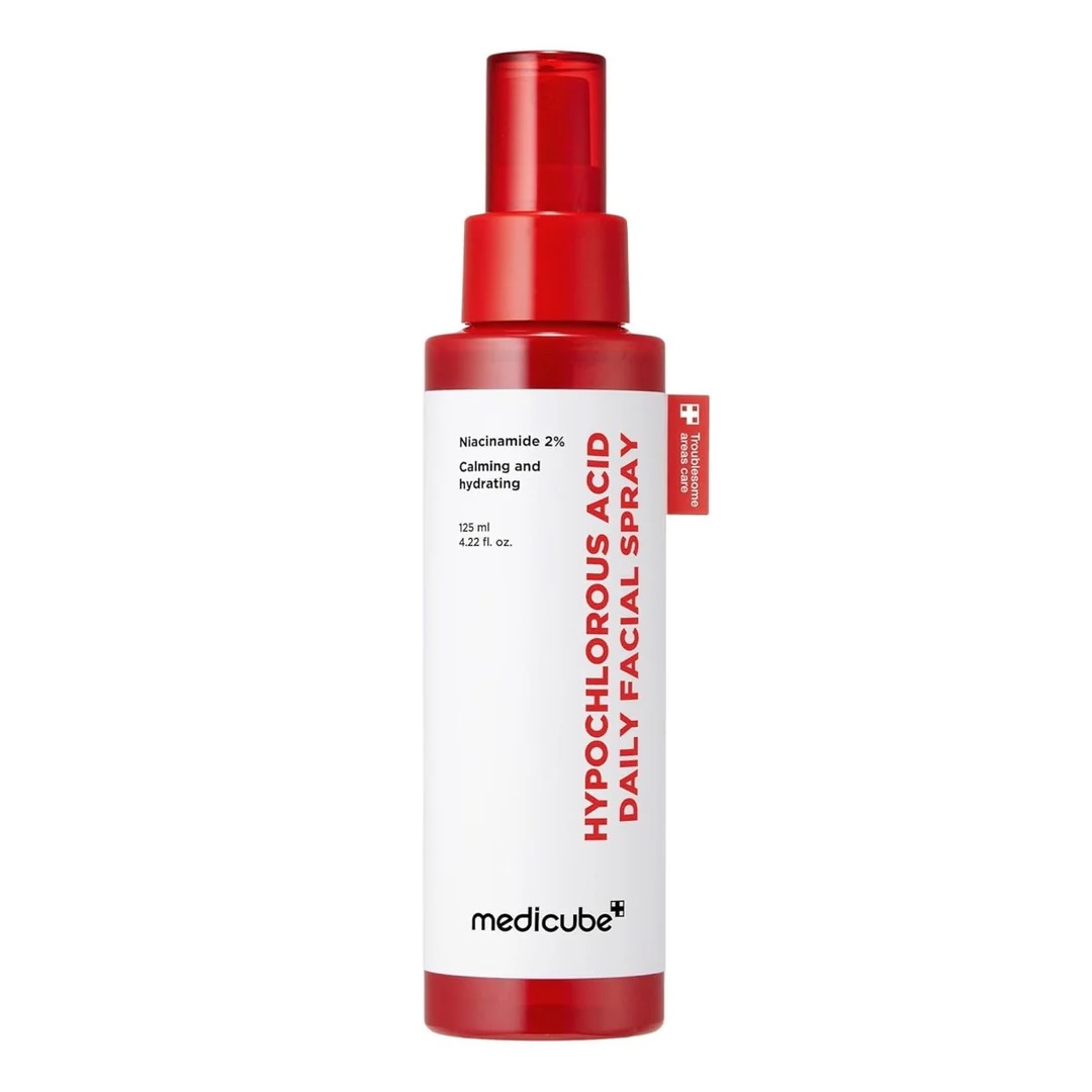 img_3129 medicube - Hypochlorous Acid Daily Facial Spray Mini - Spray visage antibactérien mini 50 ml – Image 1